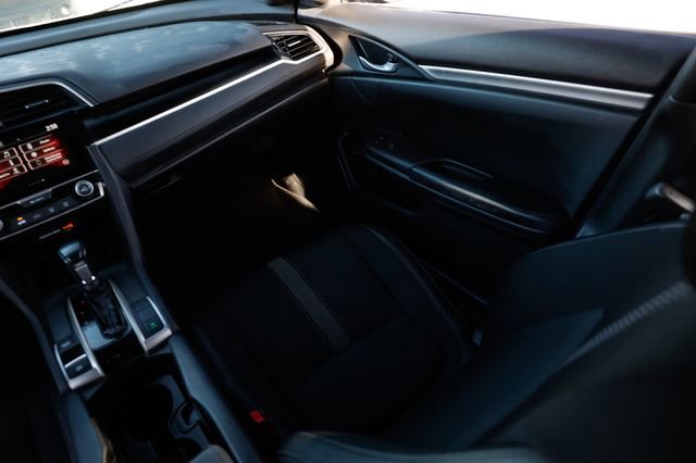 Used 2020 Honda Civic Sport image 27