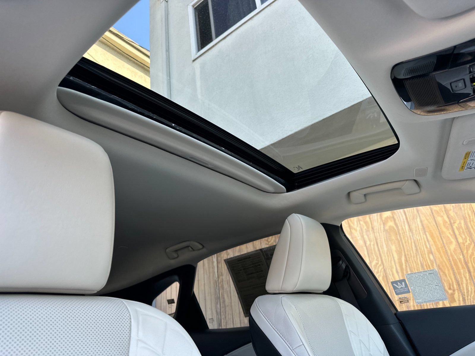 Used 2024 Lexus RX 350 Premium w/ Convenience Package FWD image 19