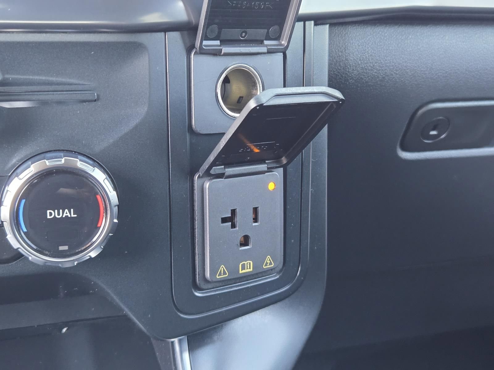 Used 2025 Ford F150 Raptor image 15