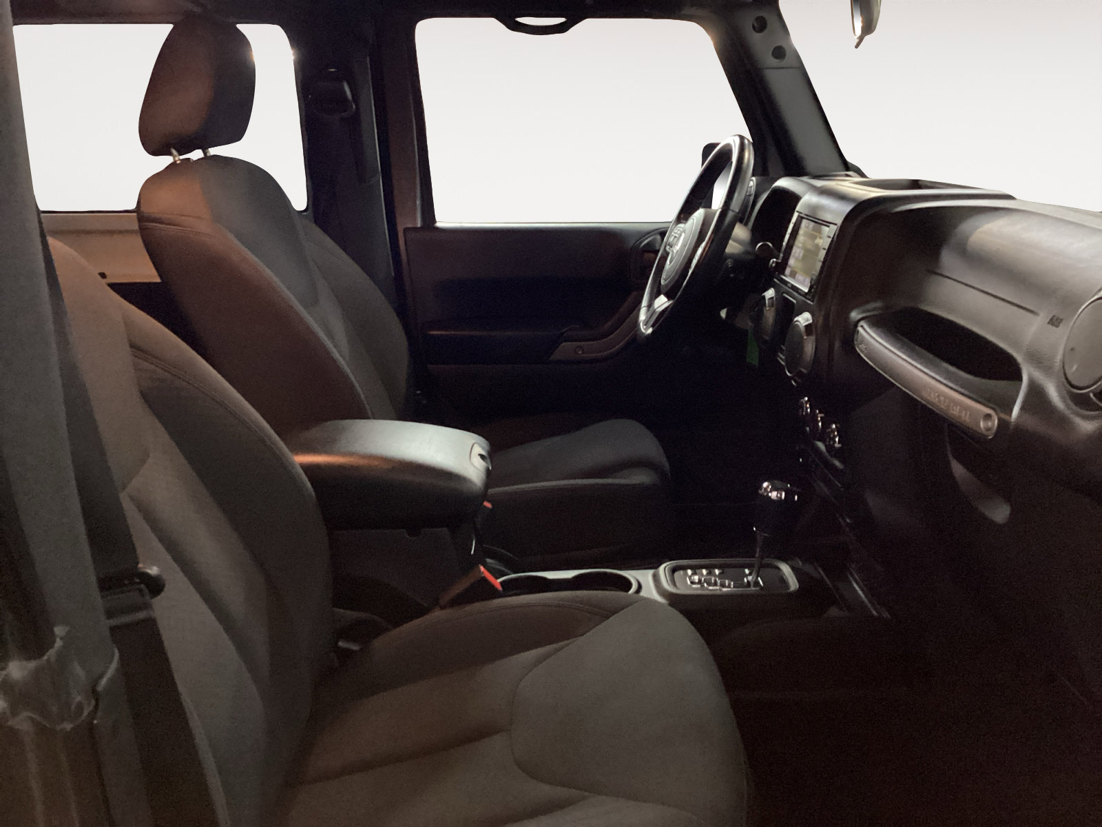 Used 2018 Jeep Wrangler Sport image 15