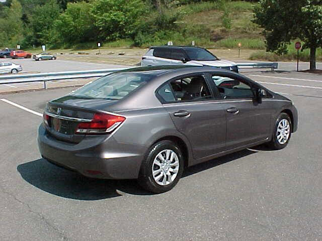Used 2013 Honda Civic LX image 9