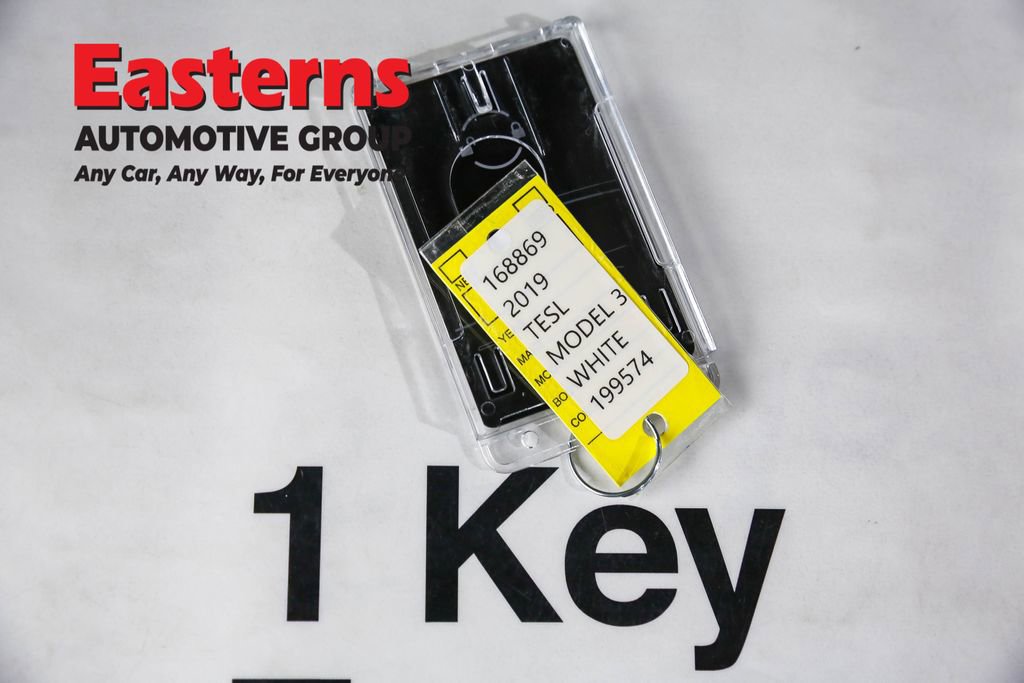 Used 2019 Tesla Model 3 Long Range image 22