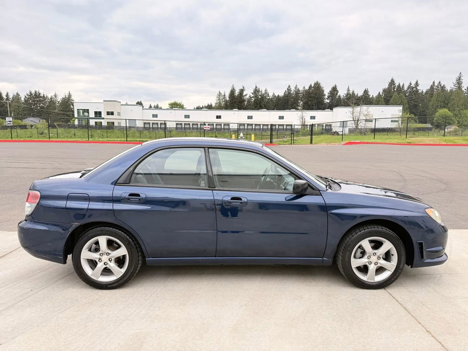 Used 2006 Subaru Impreza 2.5i AWD/4WD image 6