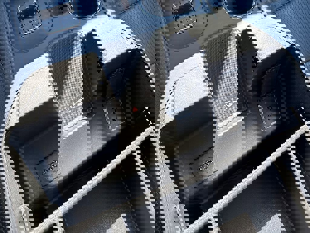 Used 2025 GMC Sierra 2500 Denali w/ Denali Reserve Package image 36