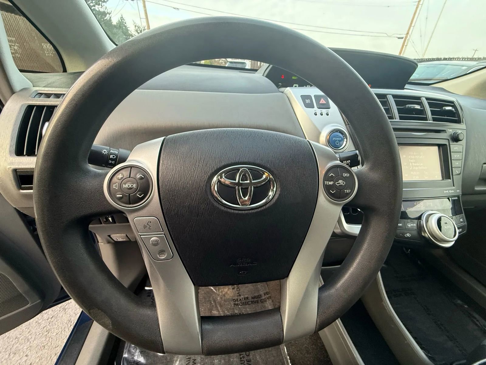 Used 2012 Toyota Prius V Five FWD image 22