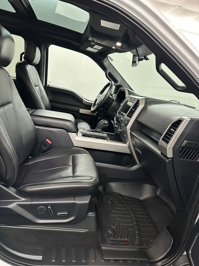 Used 2018 Ford F150 Lariat image 39