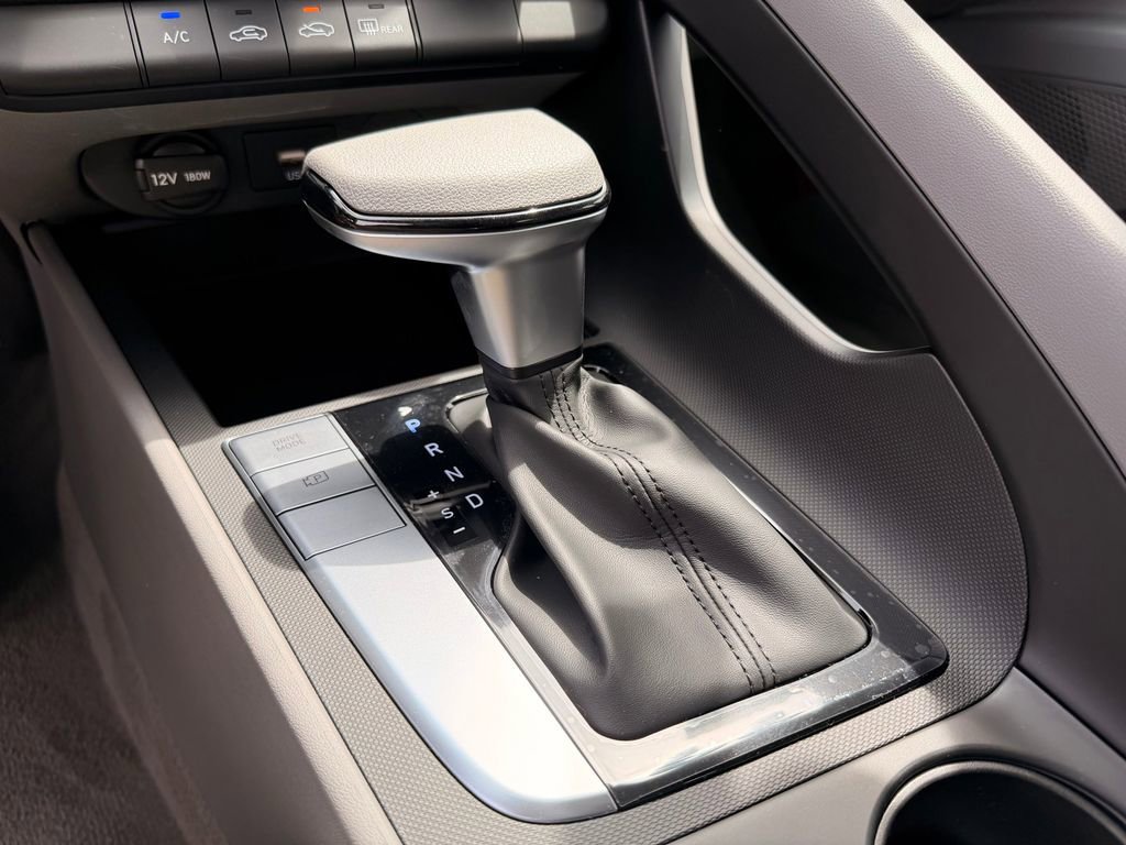 New 2026 Hyundai Elantra SE FWD image 10