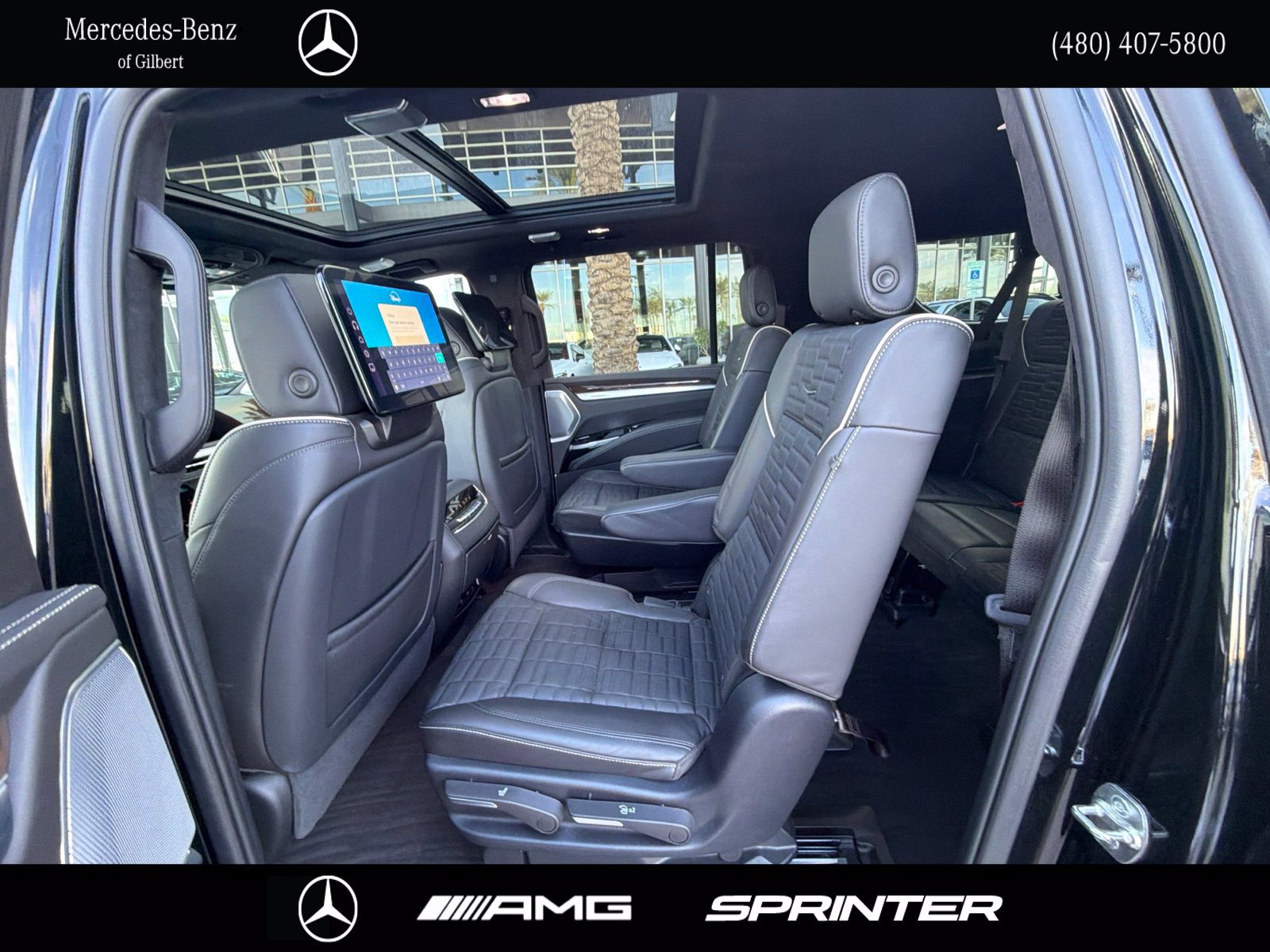 Used 2025 Cadillac Escalade ESV Sport Platinum AWD/4WD image 19
