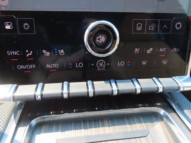 Certified 2025 GMC Sierra EV Denali AWD/4WD image 33
