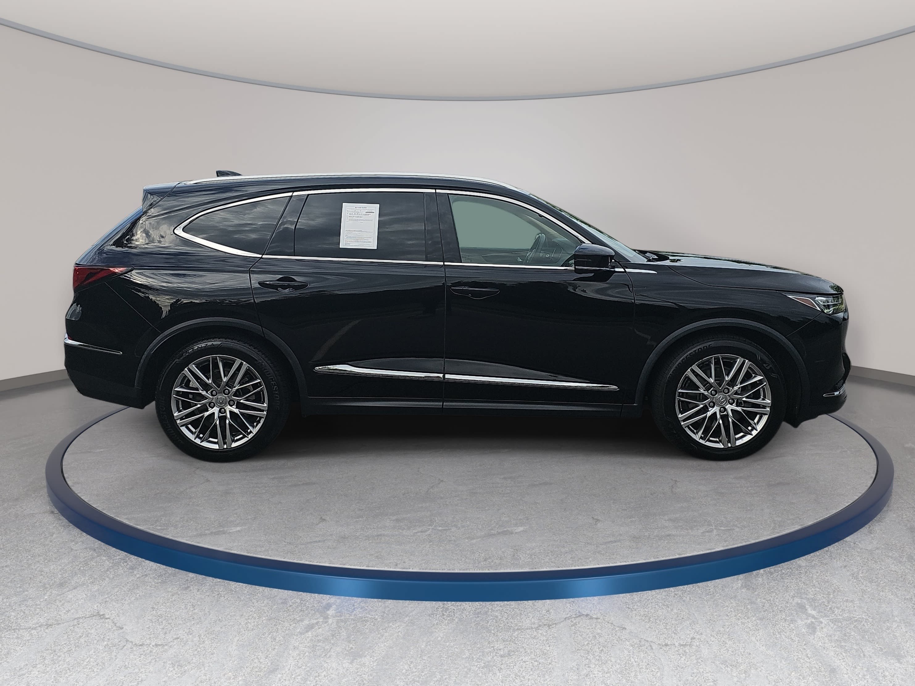 Certified 2024 Acura MDX SH-AWD w/ Advance Package image 4