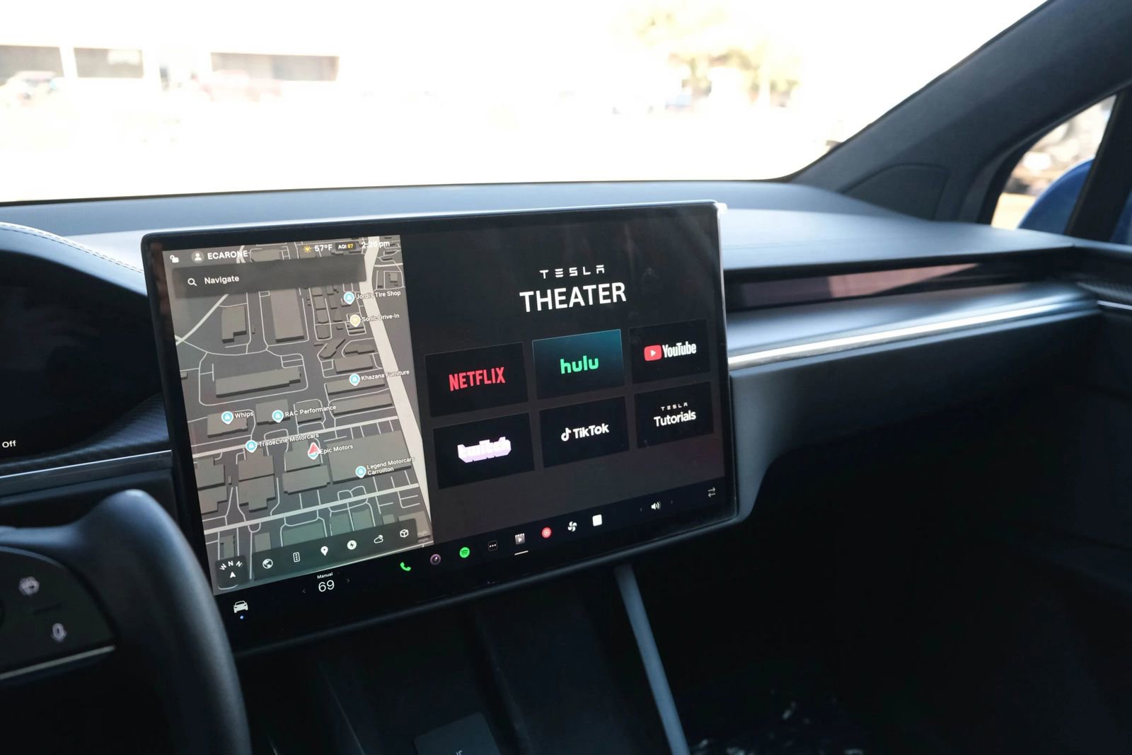 Used 2023 Tesla Model X Plaid image 47