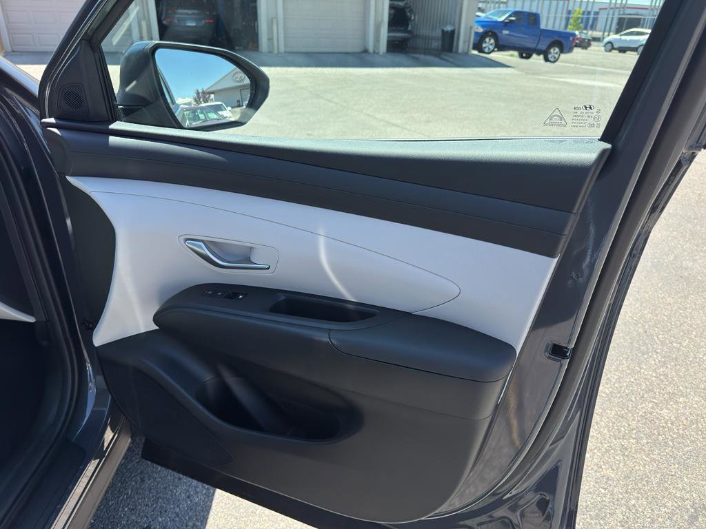 New 2025 Hyundai Tucson SEL image 19