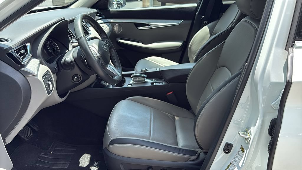 Used 2023 INFINITI QX50 Sensory AWD/4WD image 20