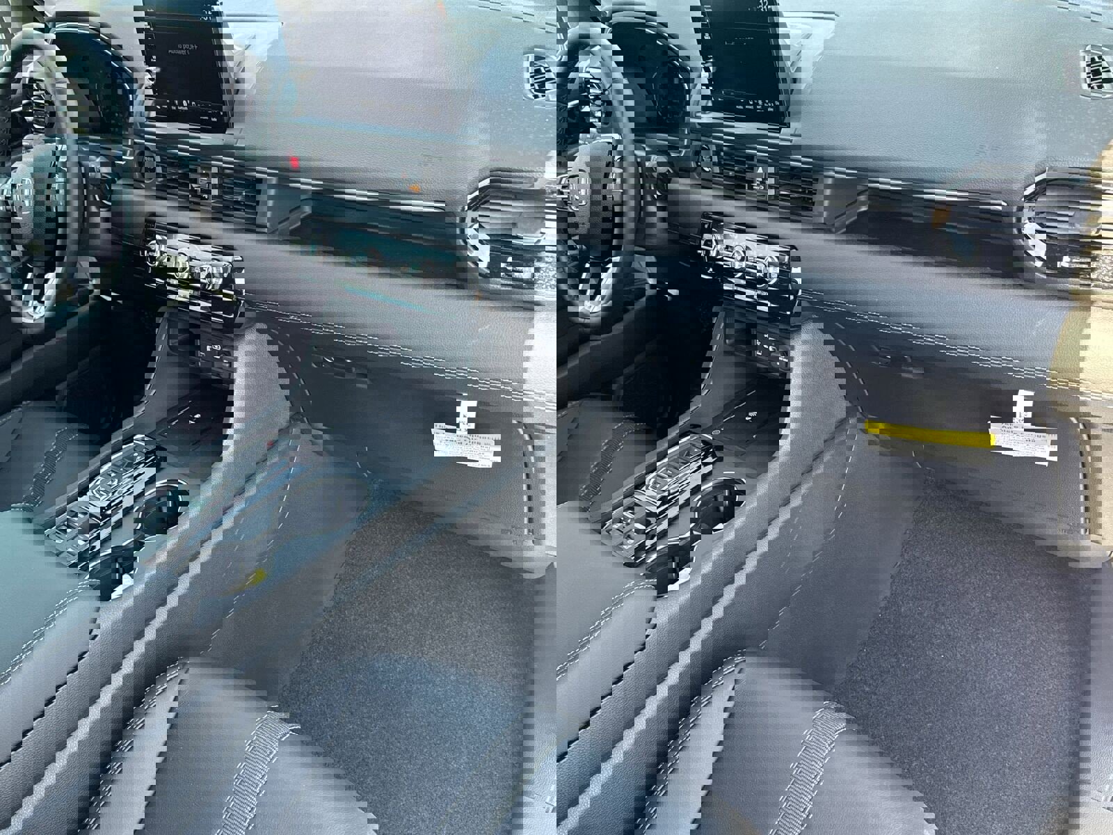 New 2025 Honda Pilot EX-L image 5