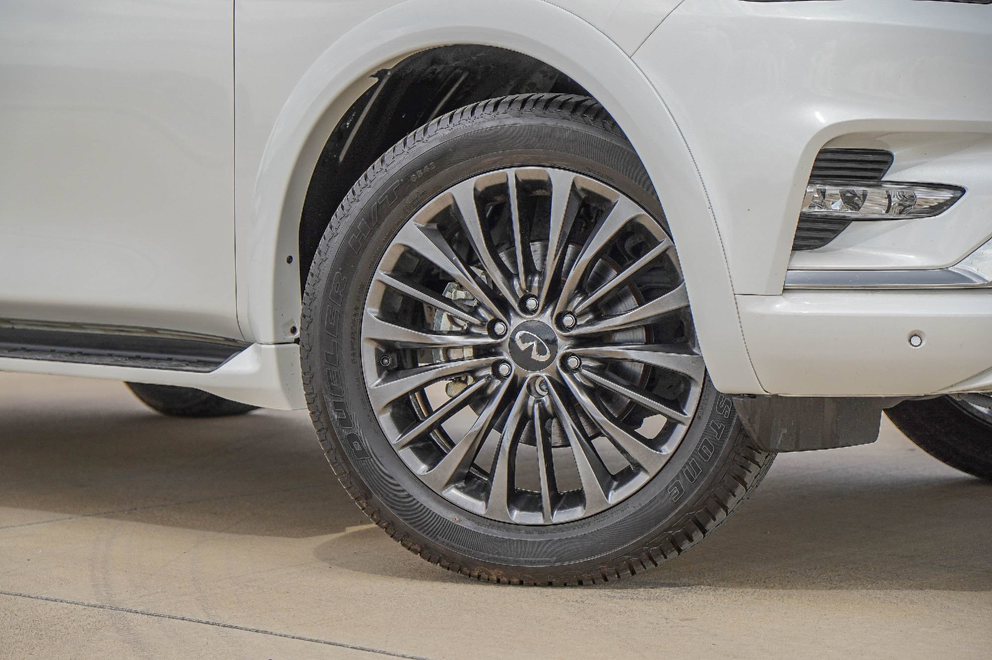 Certified 2024 INFINITI QX80 Sensory w/ Cargo Package image 2