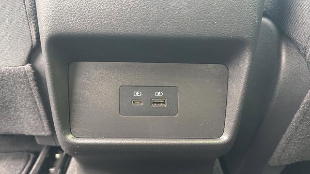 Used 2023 Nissan Rogue SV image 29