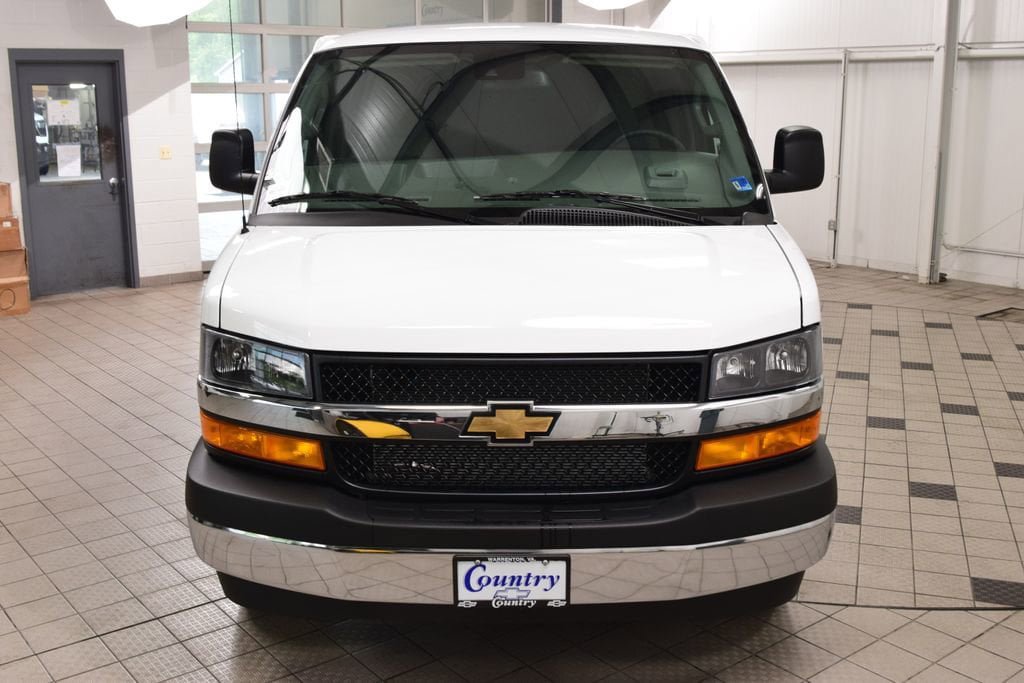 New 2026 Chevrolet Express 3500 Extended w/ Driver Convenience Package RWD image 2
