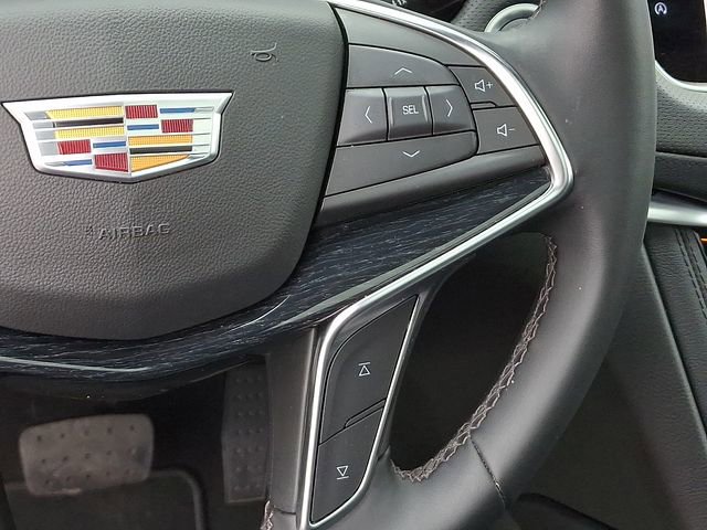Used 2025 Cadillac XT5 Premium Luxury image 22