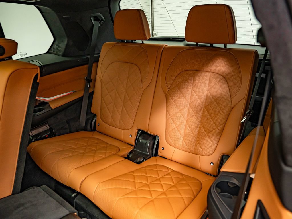 New 2027 BMW X7 xDrive40i AWD/4WD image 46