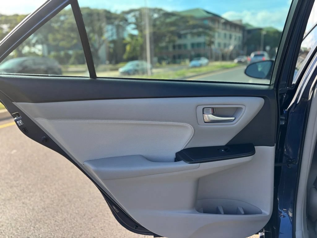 Used 2015 Toyota Camry XLE FWD image 15