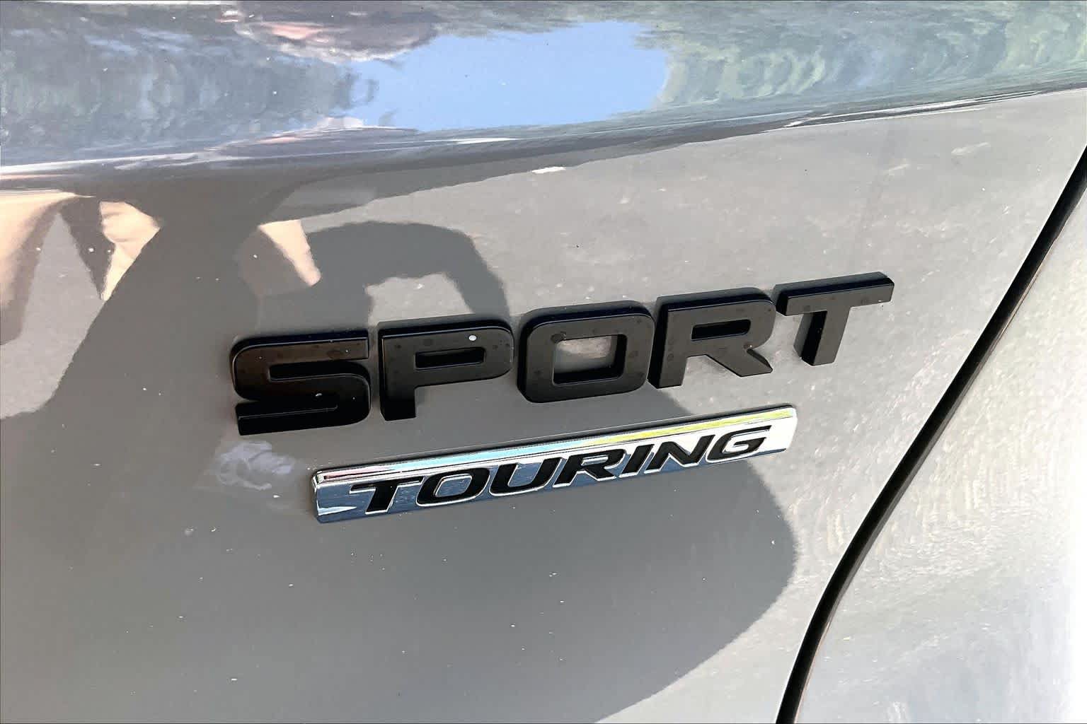 Used 2024 Honda CR-V Sport Touring image 10