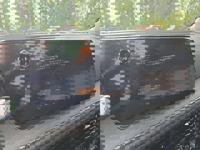 New 2025 Chevrolet Suburban LT w/ Comfort Package image 34