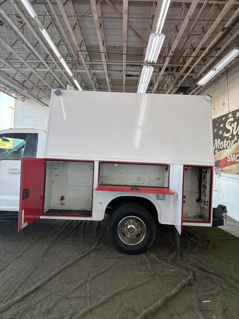 Used 2017 Ford F350 XL w/ Power Equipment Group AWD/4WD image 8