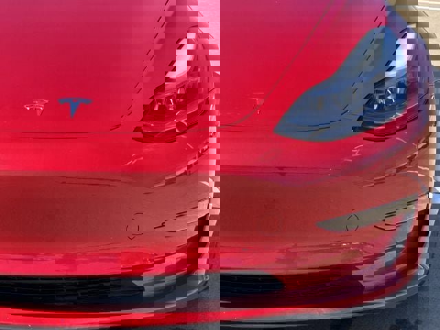 Used 2023 Tesla Model 3 Performance image 9
