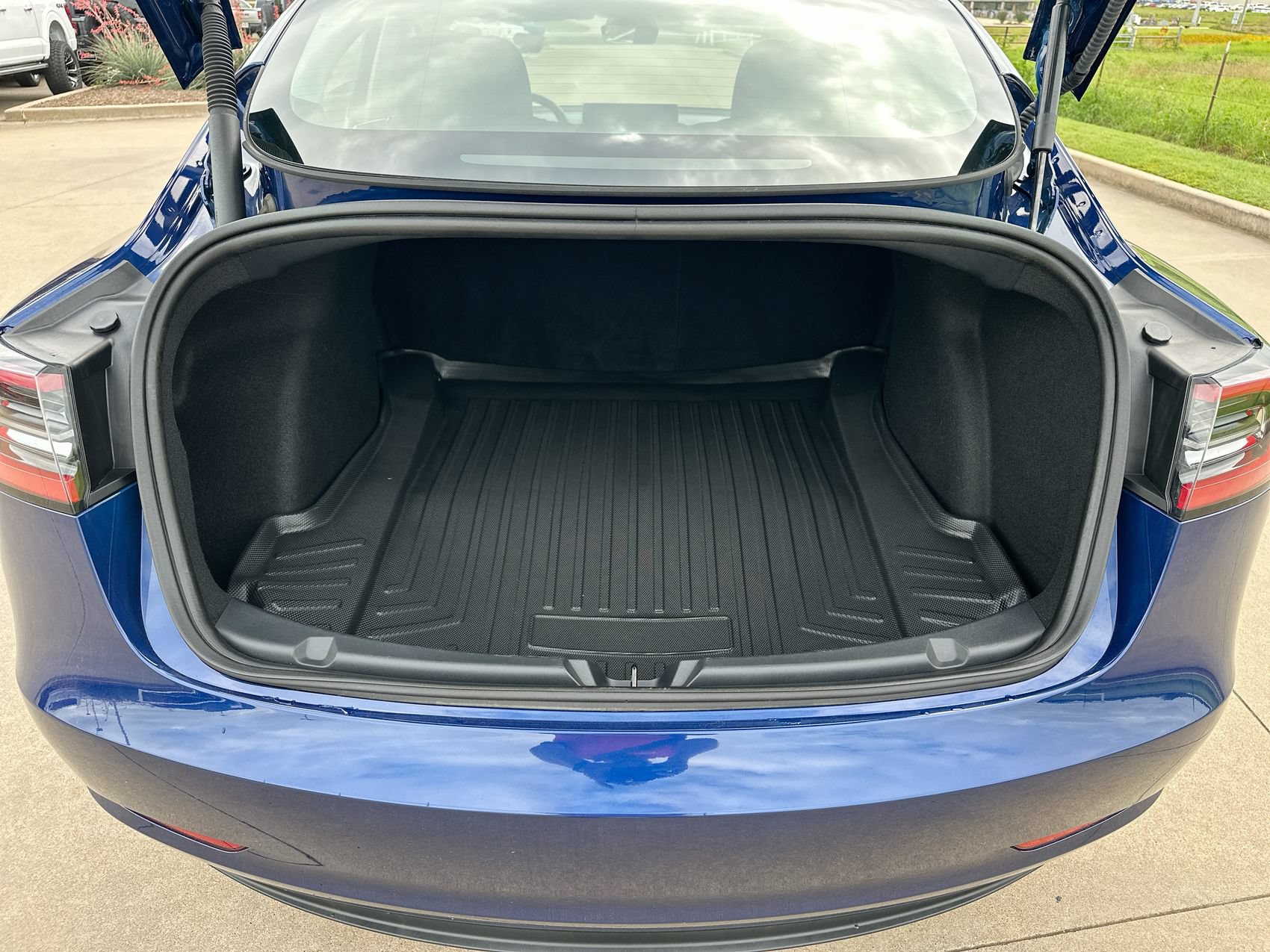 Used 2023 Tesla Model 3 Long Range AWD/4WD image 24