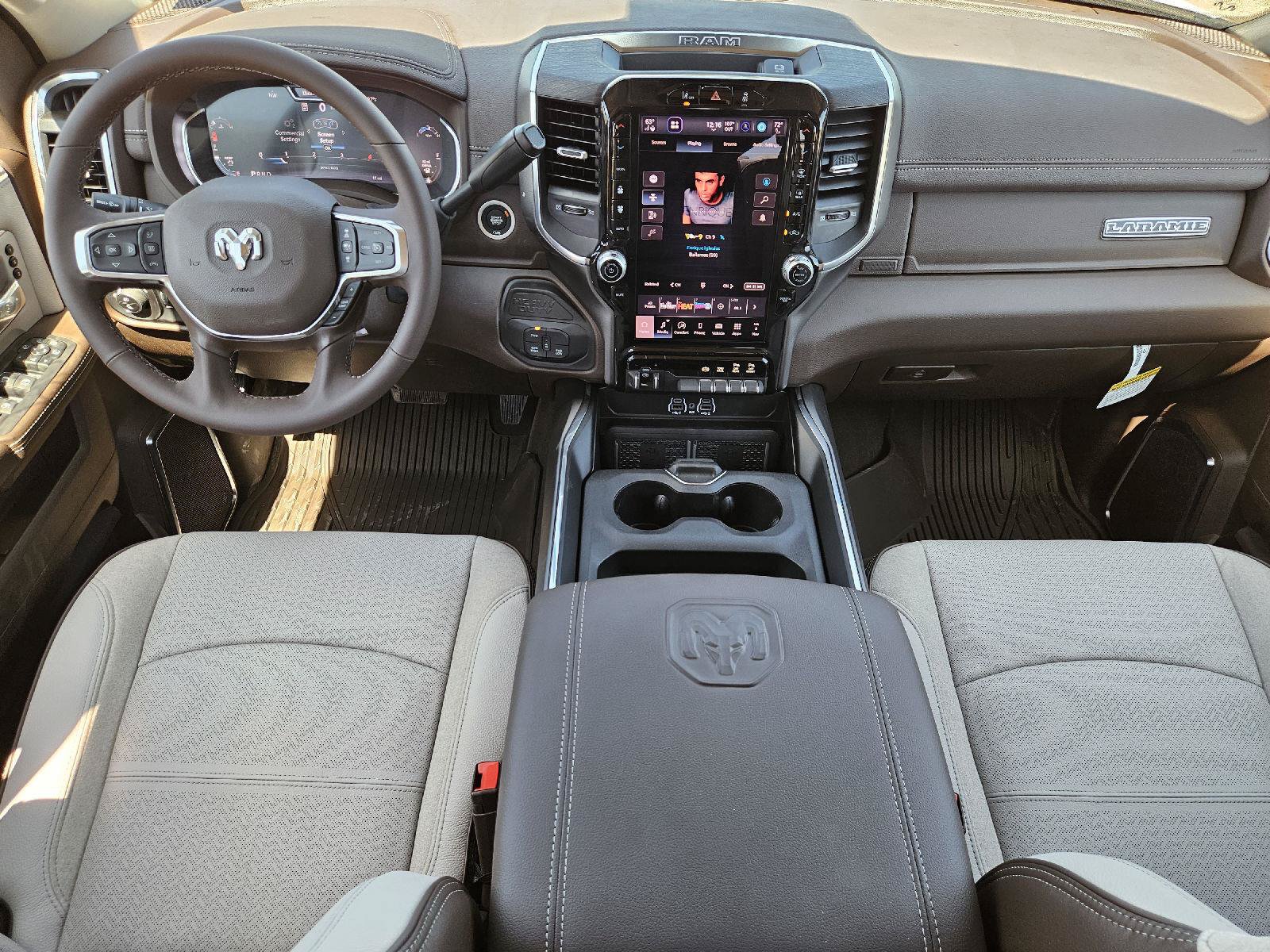 New 2027 RAM 3500 Laramie AWD/4WD image 18