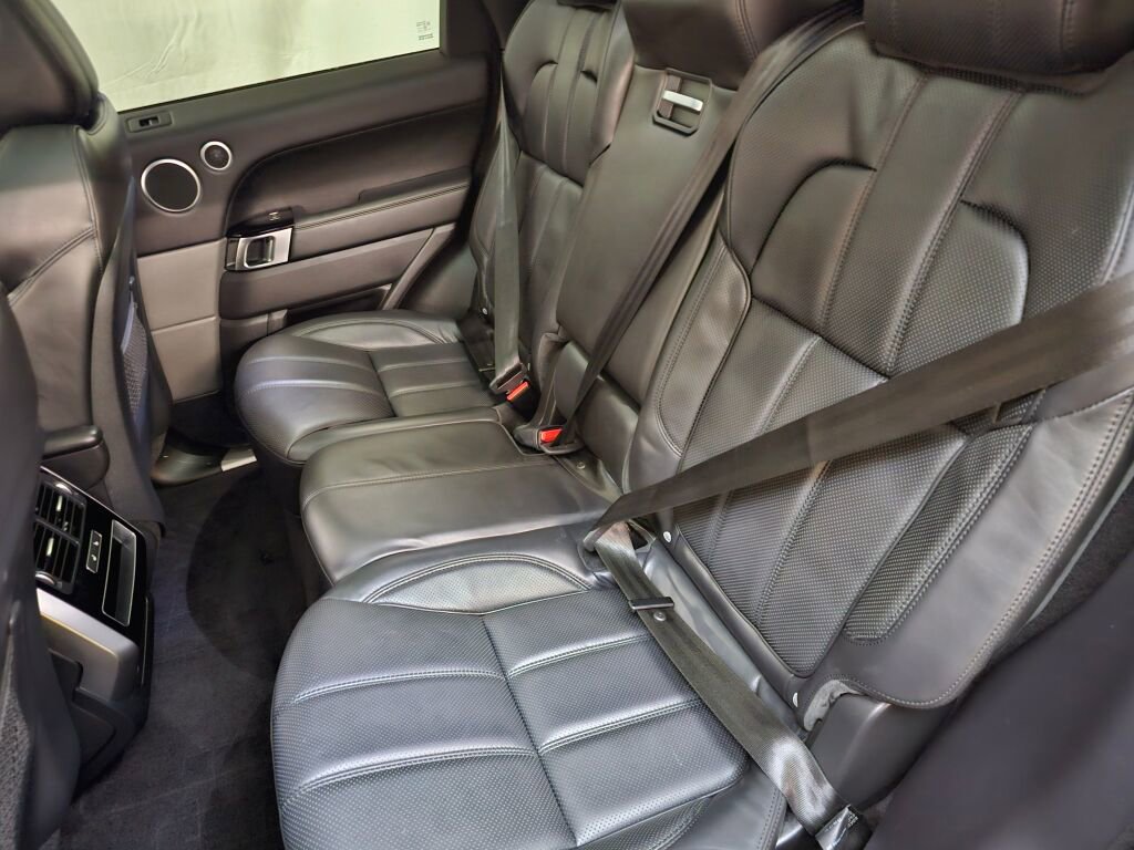 Used 2016 Land Rover Range Rover Sport HSE AWD/4WD image 17