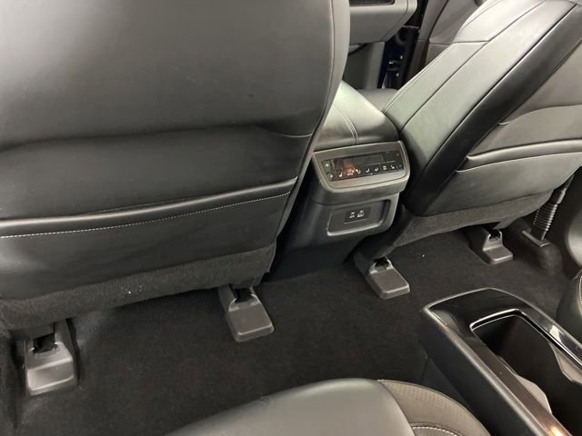 Used 2022 Nissan Pathfinder SL w/ SL Premium Package image 47