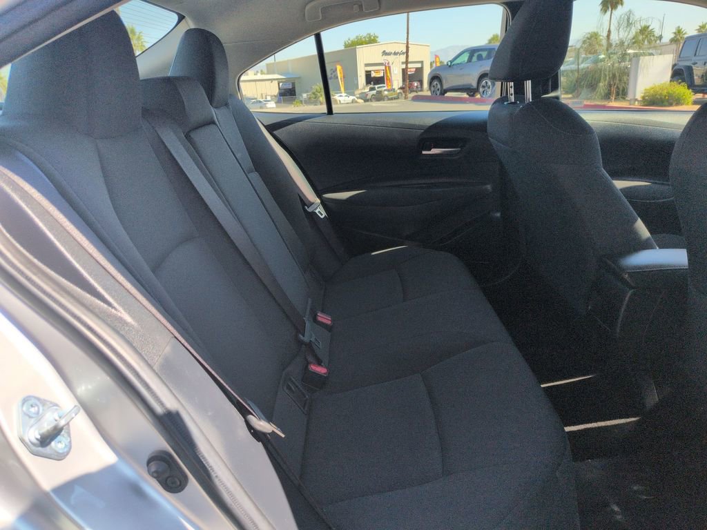 Used 2021 Toyota Corolla LE w/ Carpet Mat Package (TMS) image 16
