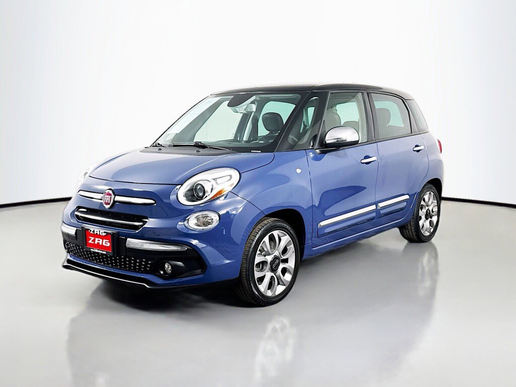 Used 2018 FIAT 500L Lounge image 1