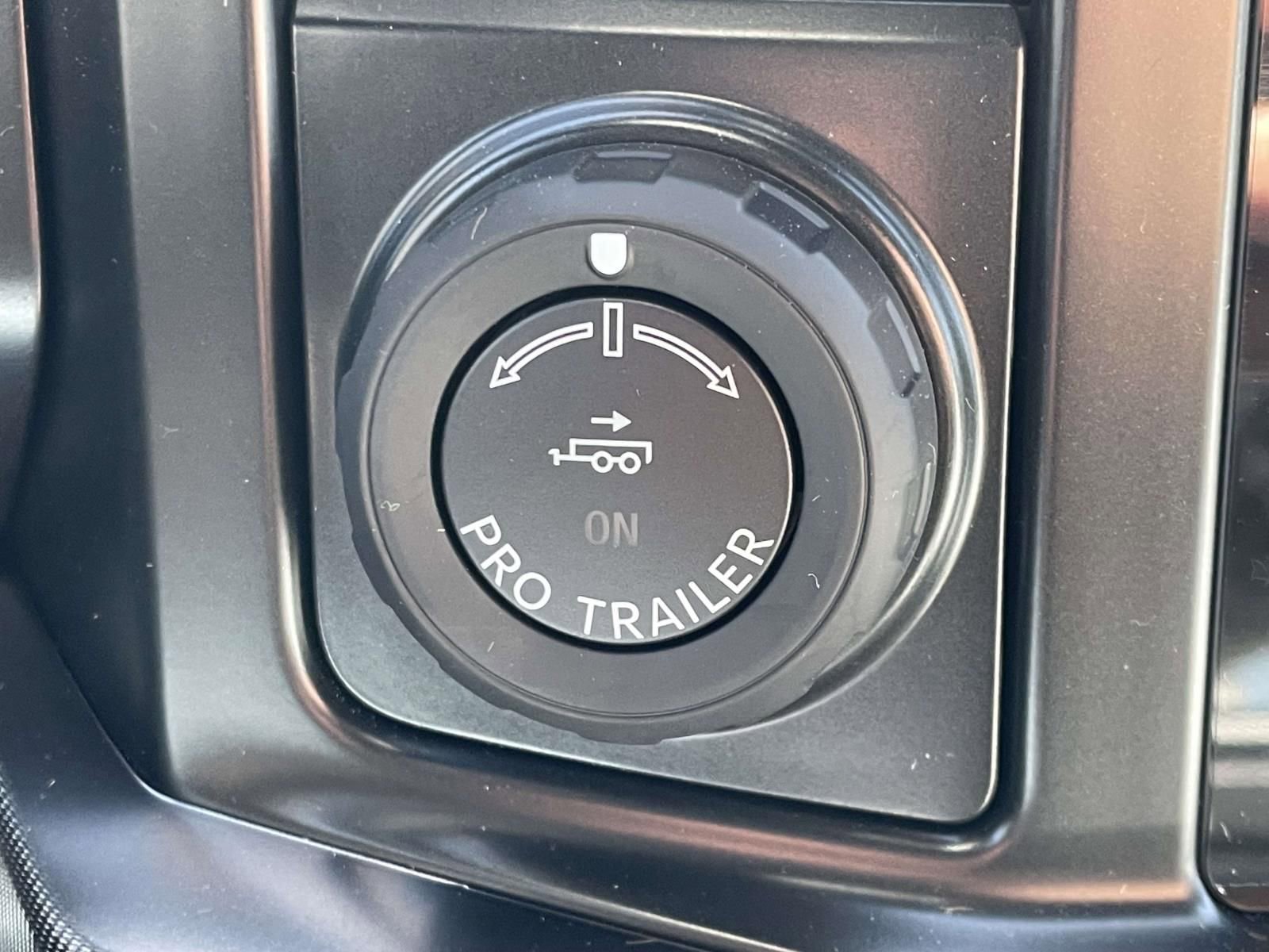 New 2026 Ford F250 Platinum image 16