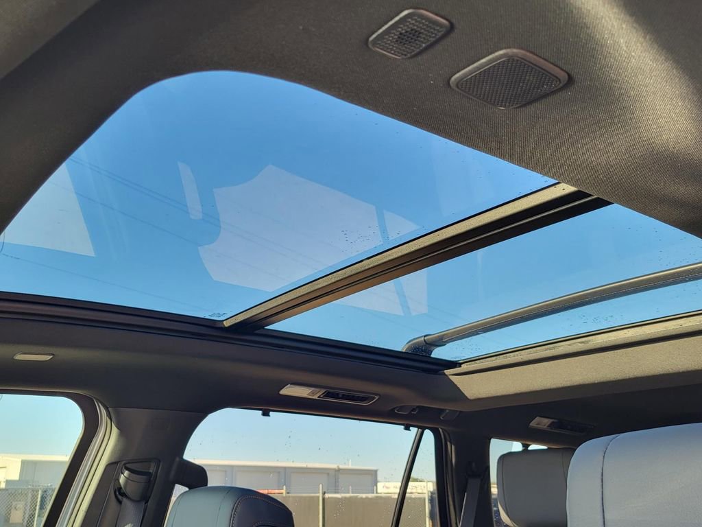 Used 2026 Toyota Sequoia Capstone image 18