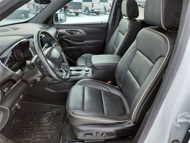 Certified 2023 Chevrolet Traverse Premier w/ Redline Edition image 20