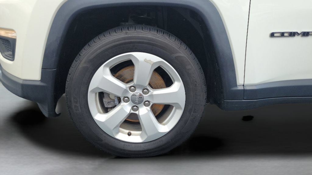 Used 2019 Jeep Compass Latitude w/ Popular Equipment Group AWD/4WD image 25
