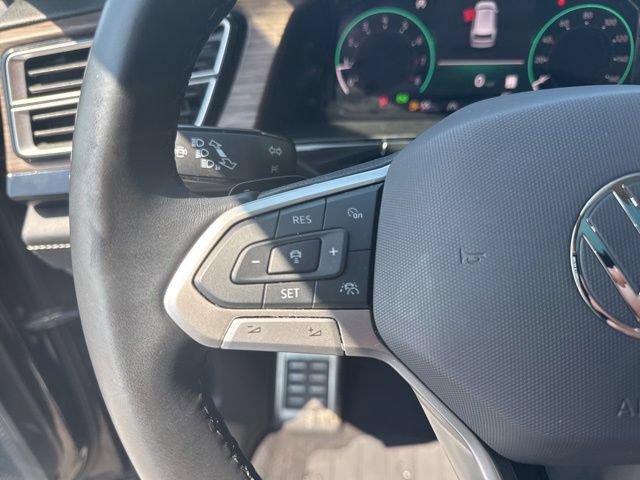 Used 2025 Volkswagen Atlas SEL Premium R-Line AWD/4WD image 13