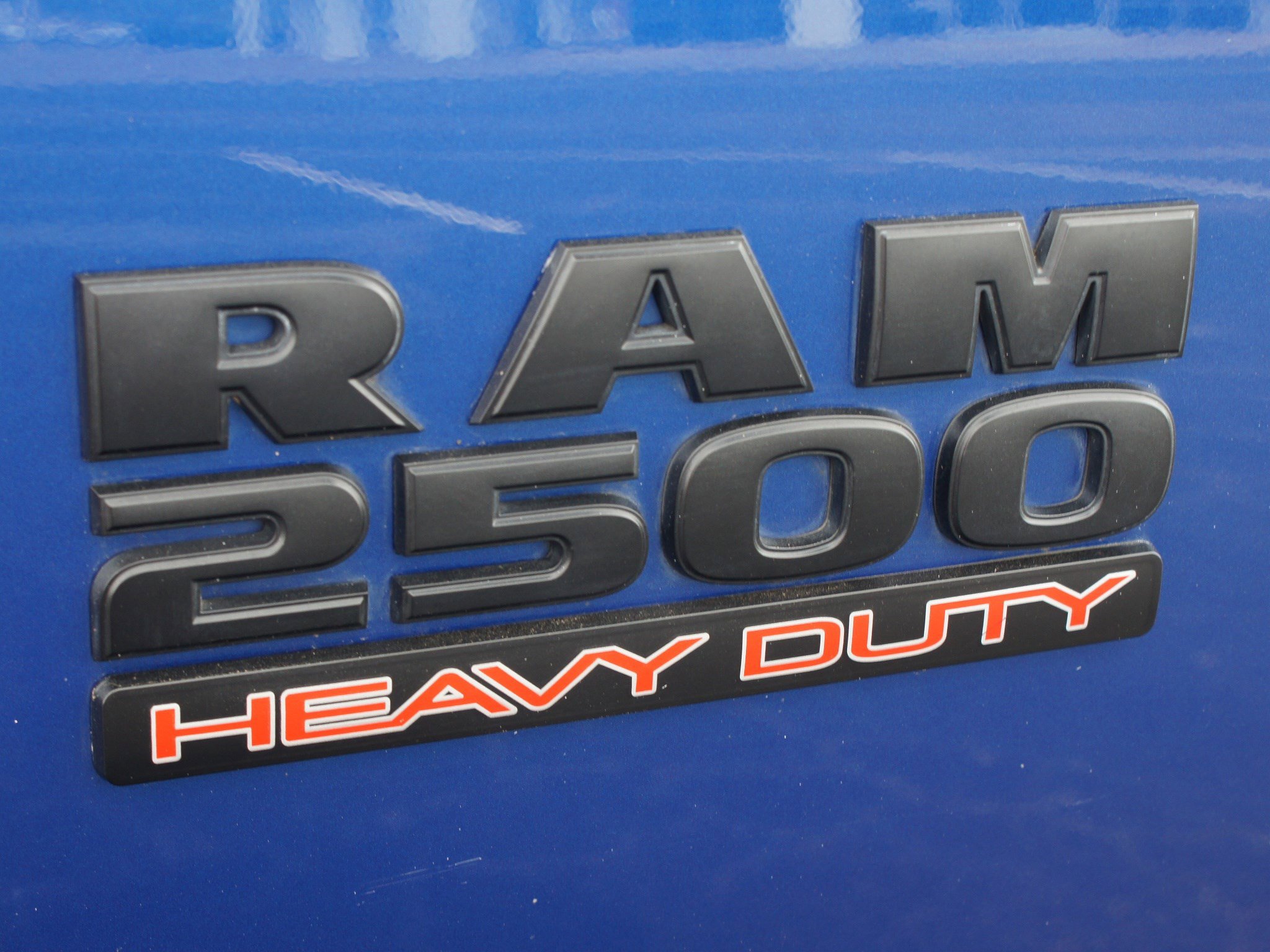 Used 2018 RAM 2500 Power Wagon w/ Leather & Luxury Group image 17