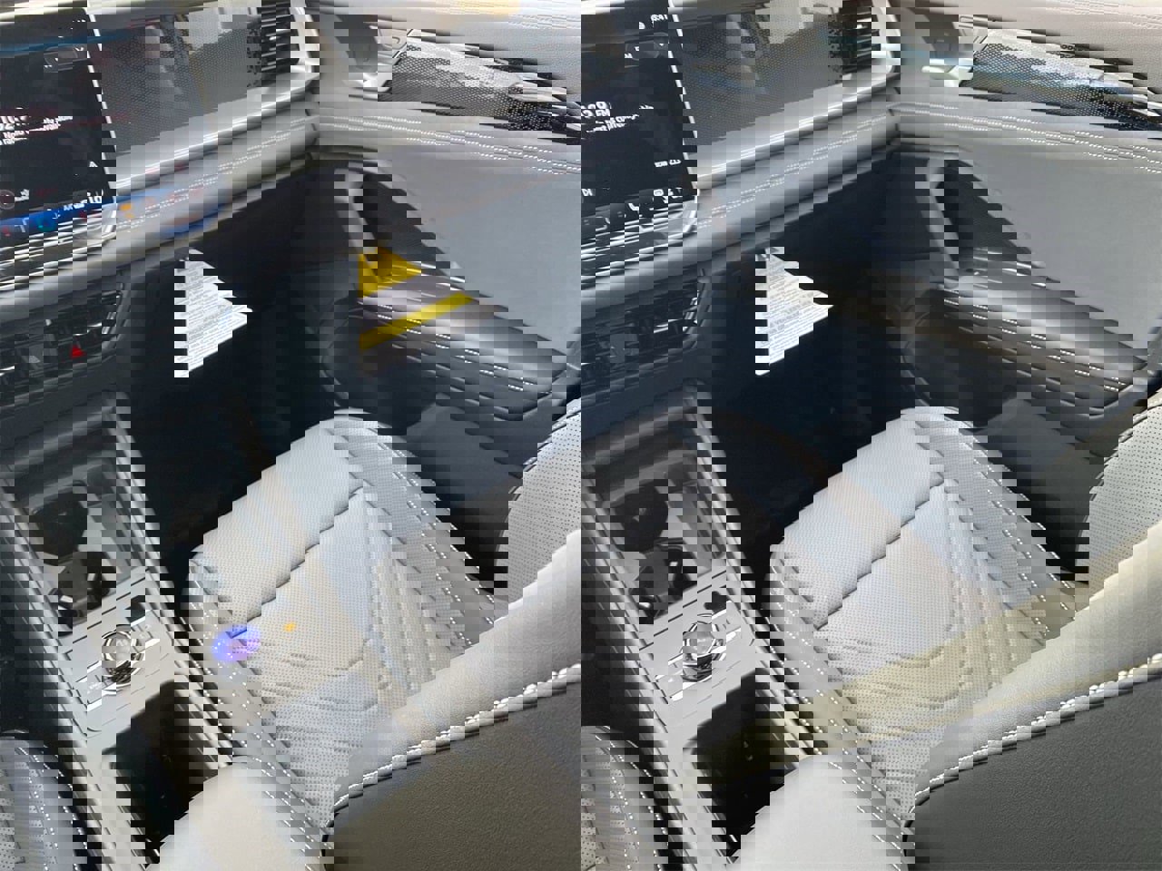 New 2025 Volkswagen Tiguan SE image 12