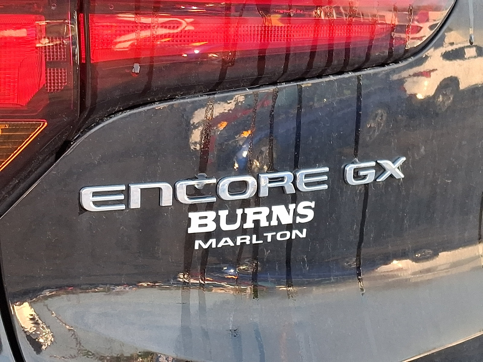 Certified 2024 Buick Encore GX Preferred FWD image 29