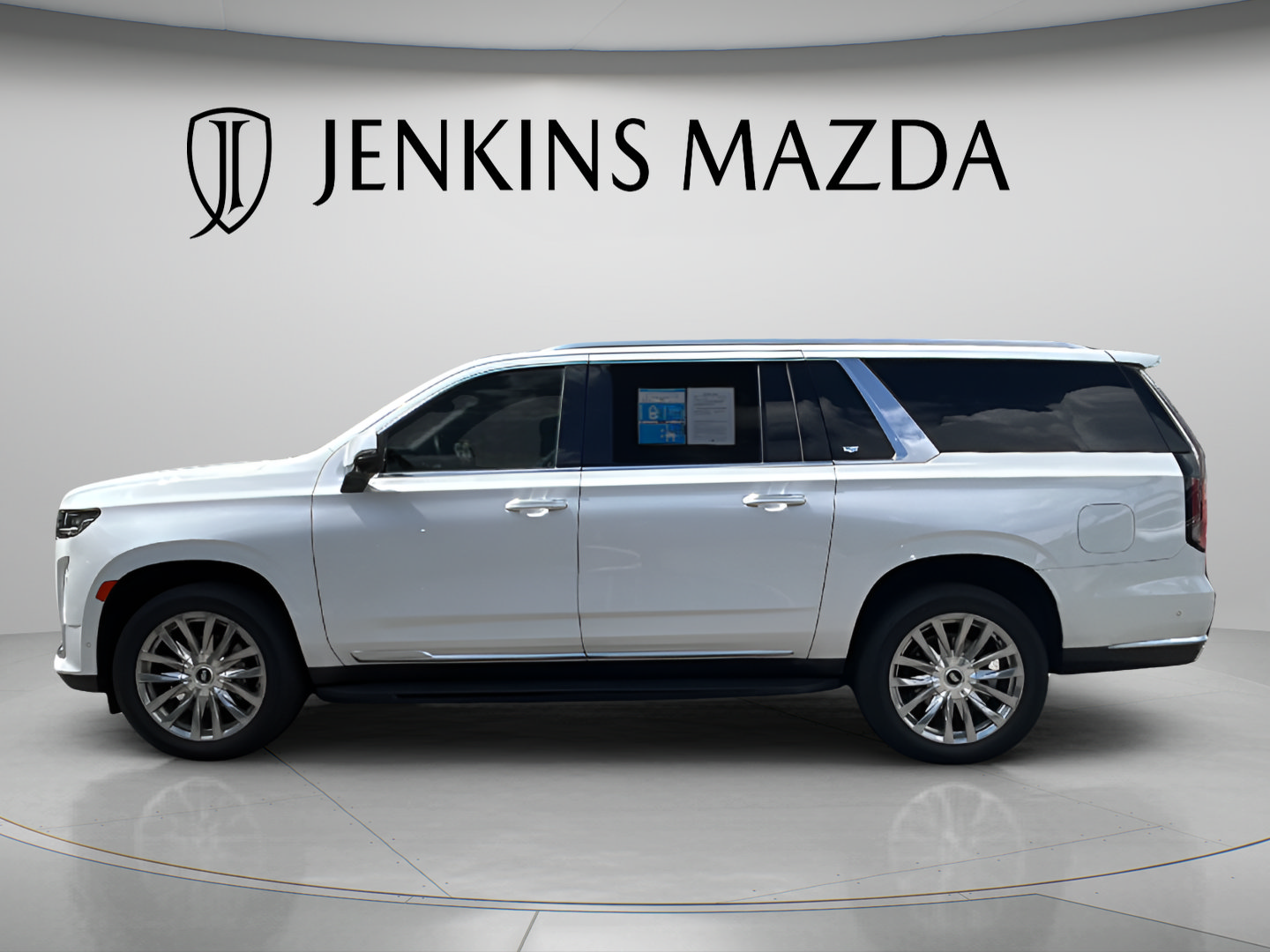 Used 2022 Cadillac Escalade ESV Premium Luxury RWD image 7