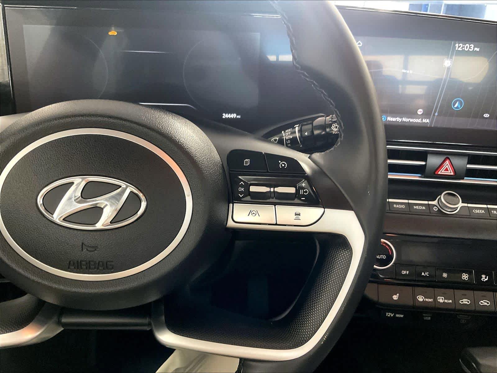 Certified 2023 Hyundai Elantra Limited FWD image 24