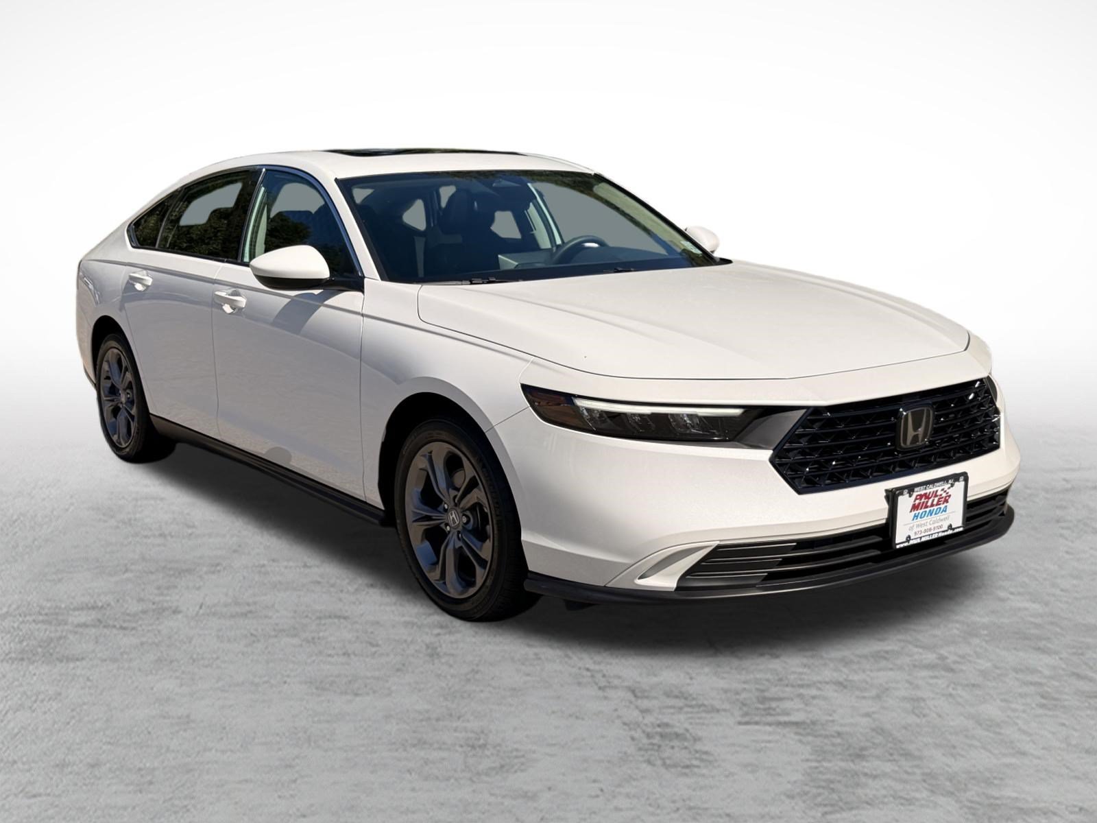 Used 2024 Honda Accord EX image 3