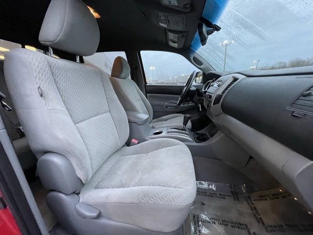Used 2011 Toyota Tacoma 4x4 Double Cab image 25