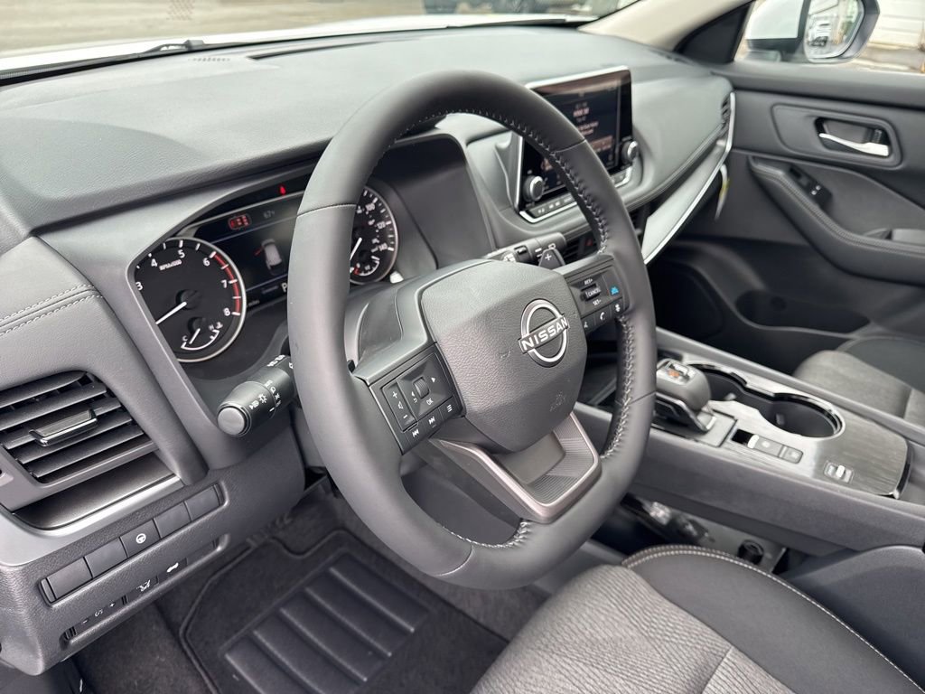 New 2026 Nissan Rogue SV FWD image 23