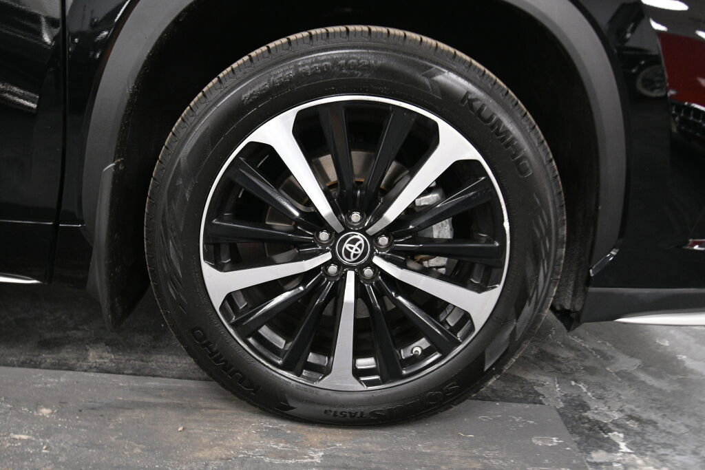 Used 2022 Toyota Highlander XSE image 34