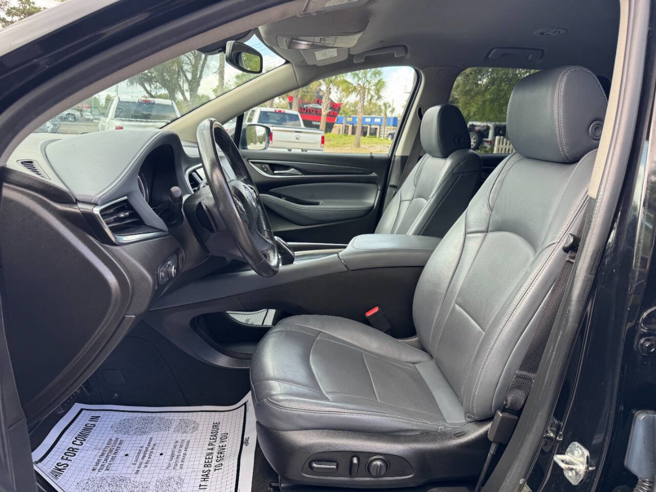 Used 2020 Buick Enclave Essence image 10