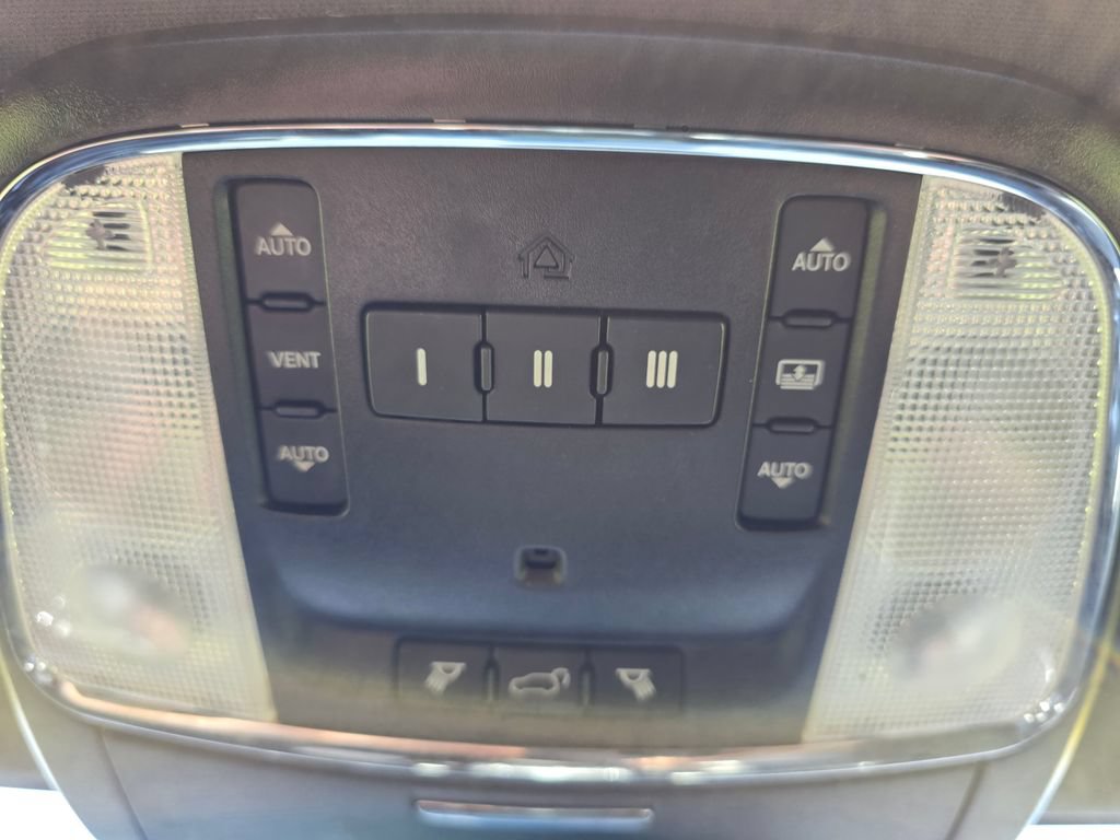 Used 2018 Jeep Grand Cherokee Trailhawk AWD/4WD image 25